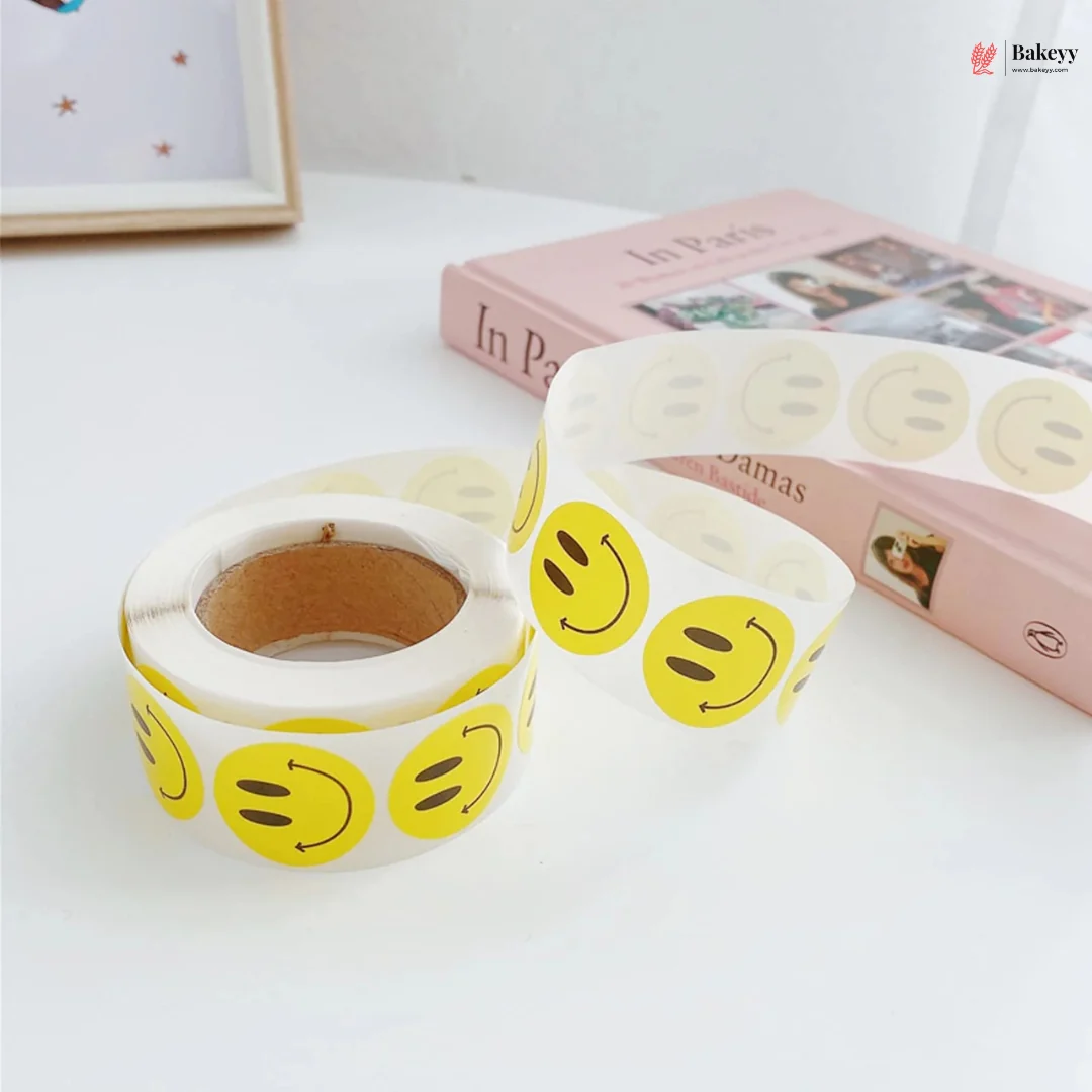 1 Inch Smile Face Sticker Roll | 500 Stickers | Pack of 1 - Image 4