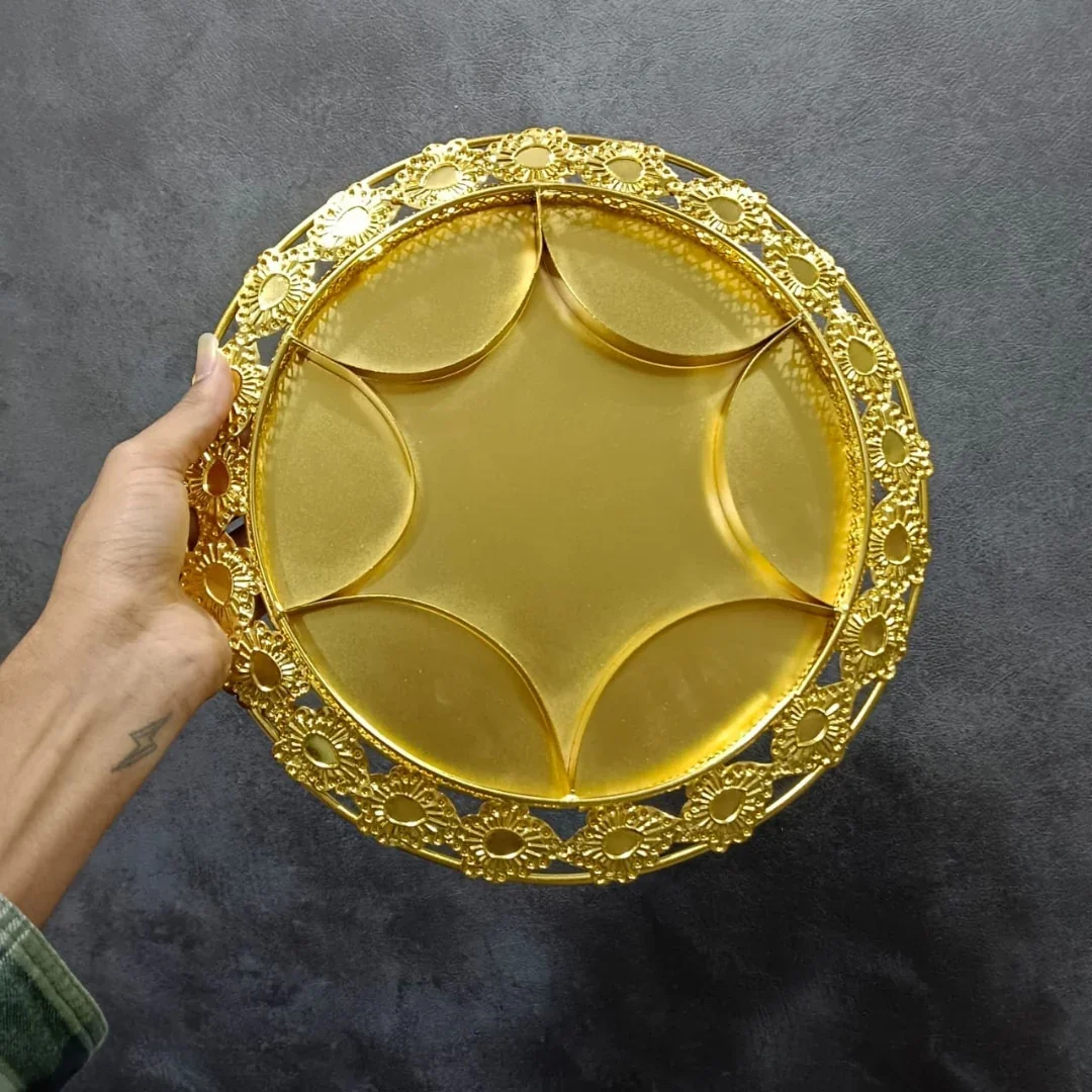 11.8 inch | Luxurious Gold-Plated 6-Partition Serving Tray | Pack of 1 - Image 3