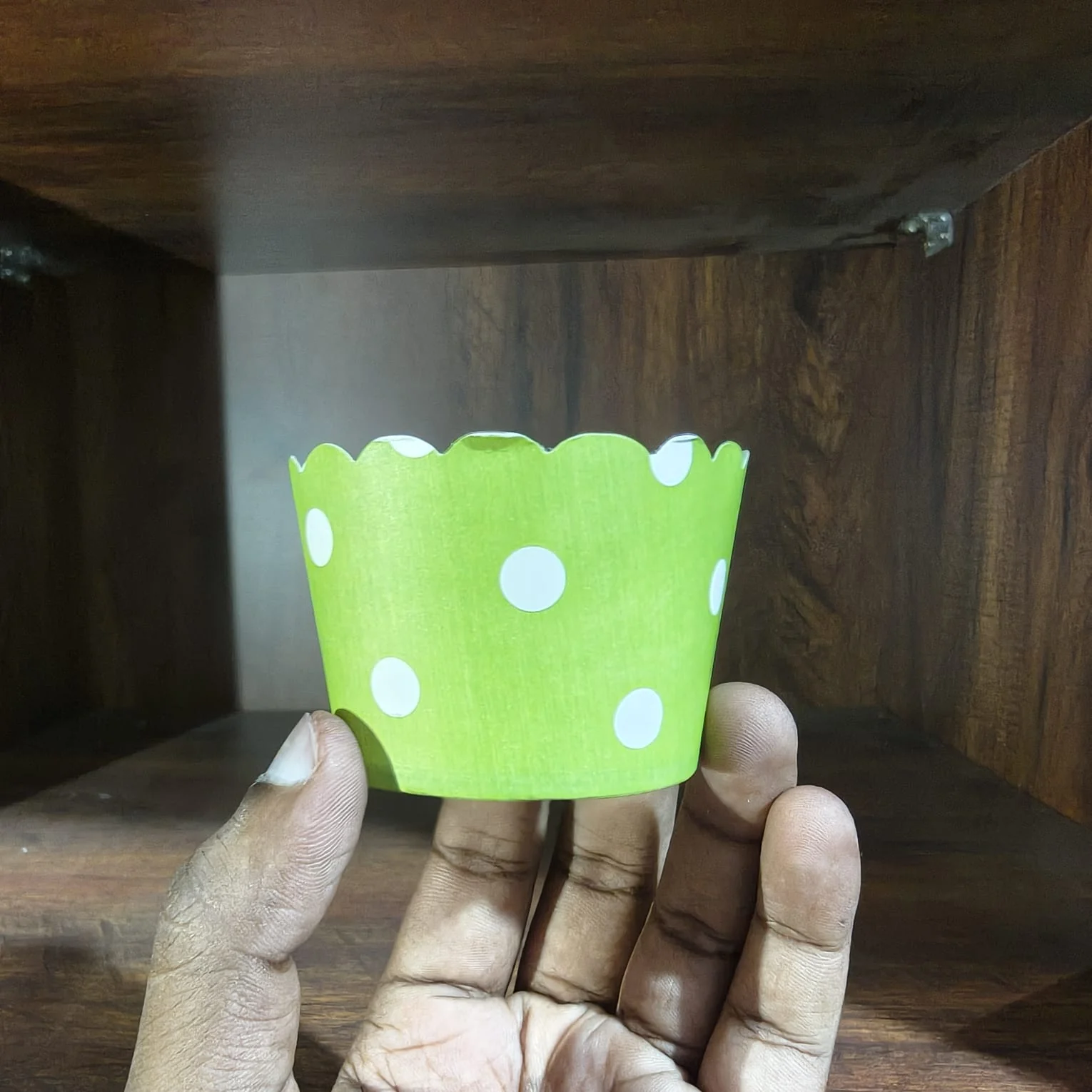 5 Cm | Big Polka Dot Muffin Cups | Scalloped Paper Cupcake Liners | Pack of 50 - Image 3