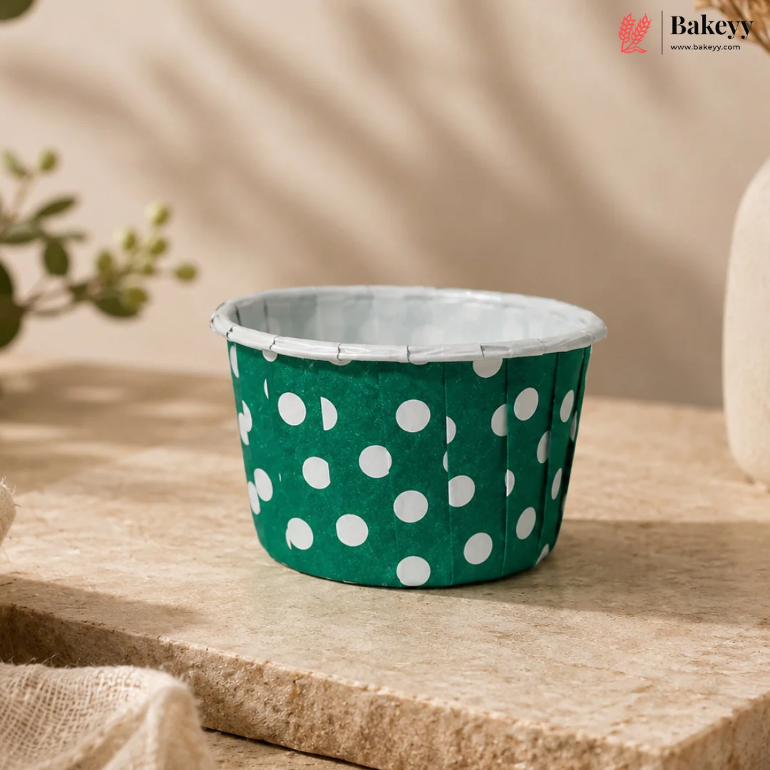Size 5 | Christmas Decorative Muffin Cup | Curl Edge | Cupcake Liner | Pack of 100 - Image 4