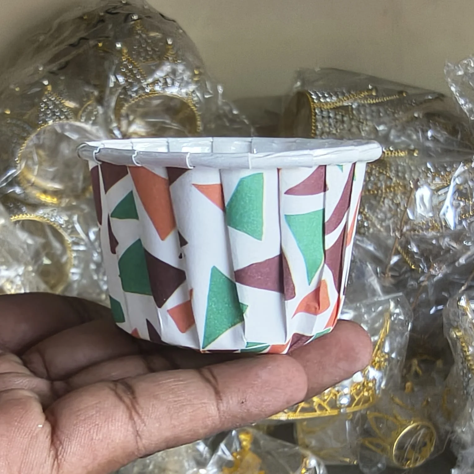 Size 5 | Christmas Decorative Muffin Cup | Curl Edge | Cupcake Liner | Pack of 100 - Image 5