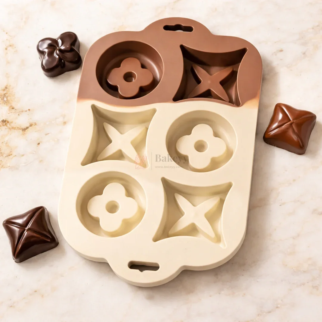 6 Cavity Designer Star & Quatrefoil Silicone Chocolate Mould | Pack of 1 - Image 3