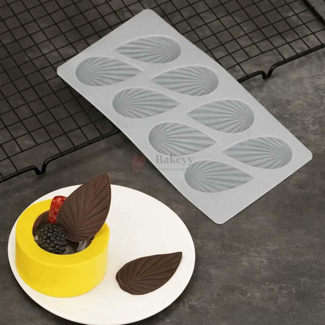 8 Cavity Leaf Pattern Silicone Chocolate Mould Non-Stick Flexible Mould | Pack of 1 - Image 3