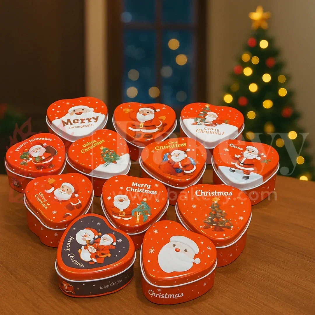 Christmas Heart Tins | Random Christmas Prints | Pack of 12 - Image 4