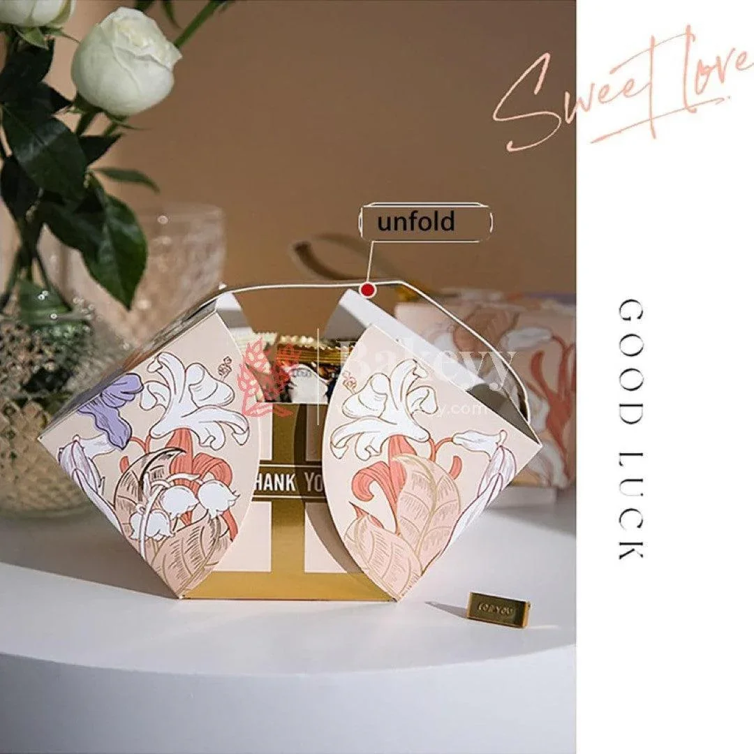 10 Pcs Wedding Cube Party Candy Boxes Bow Candy Box Berry Candy Box Flower Bead Candy Box Birthday Gift Box for Wedding Bridal Shower Birthday Party - Image 6