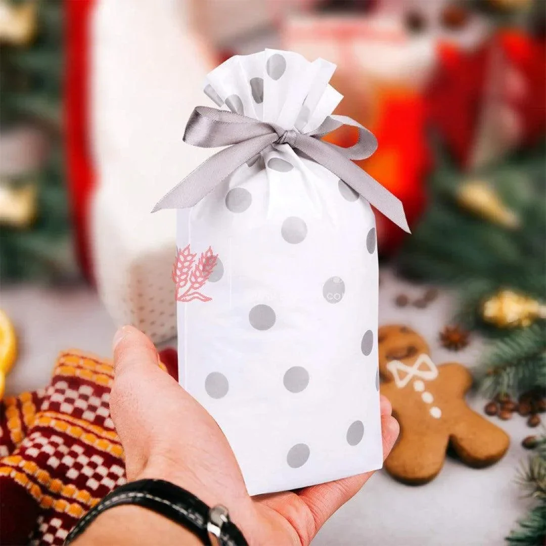 17.5x12cm | Small Silver Big Dots Plastic Stand Up Treat Favor Bags Gift Wrapper Bags for Candy Cookie Chocolate | Pack of 25 - Image 4