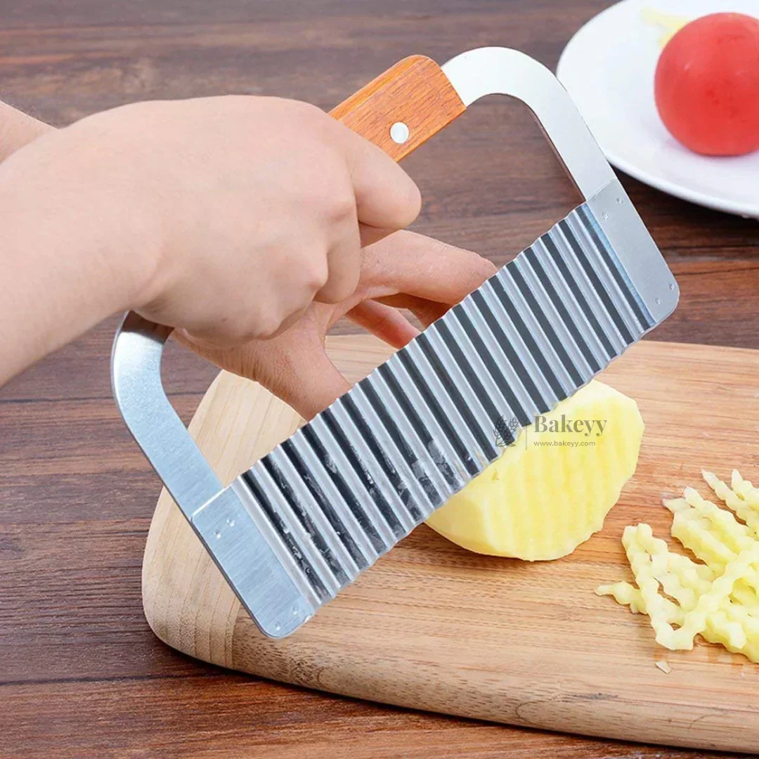 Crinkle Cutter | Wavy Slicer with Wooden Handle | 1 Piece
