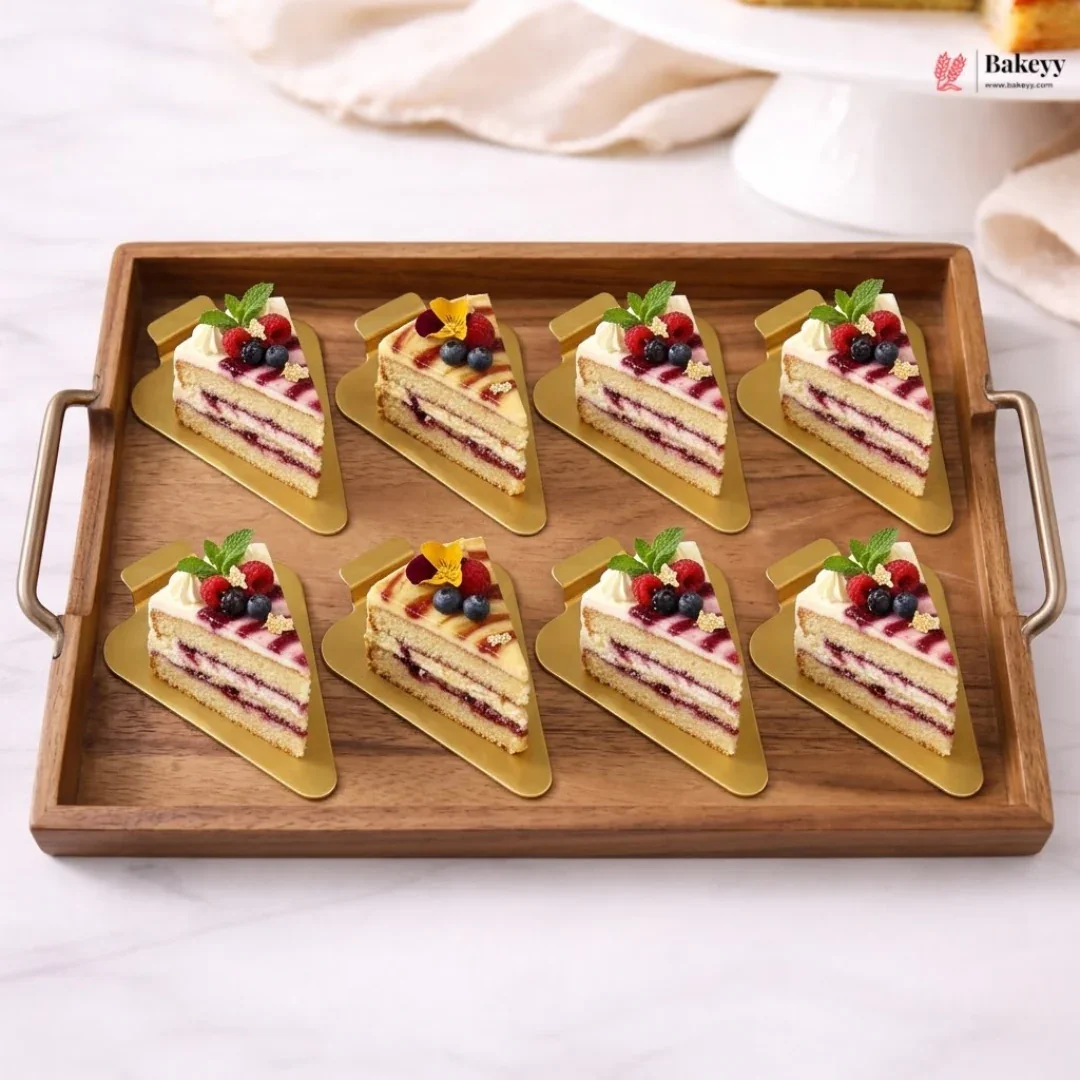 Golden Plastic Triangle Pastry Base | Pack of 20 - Image 4