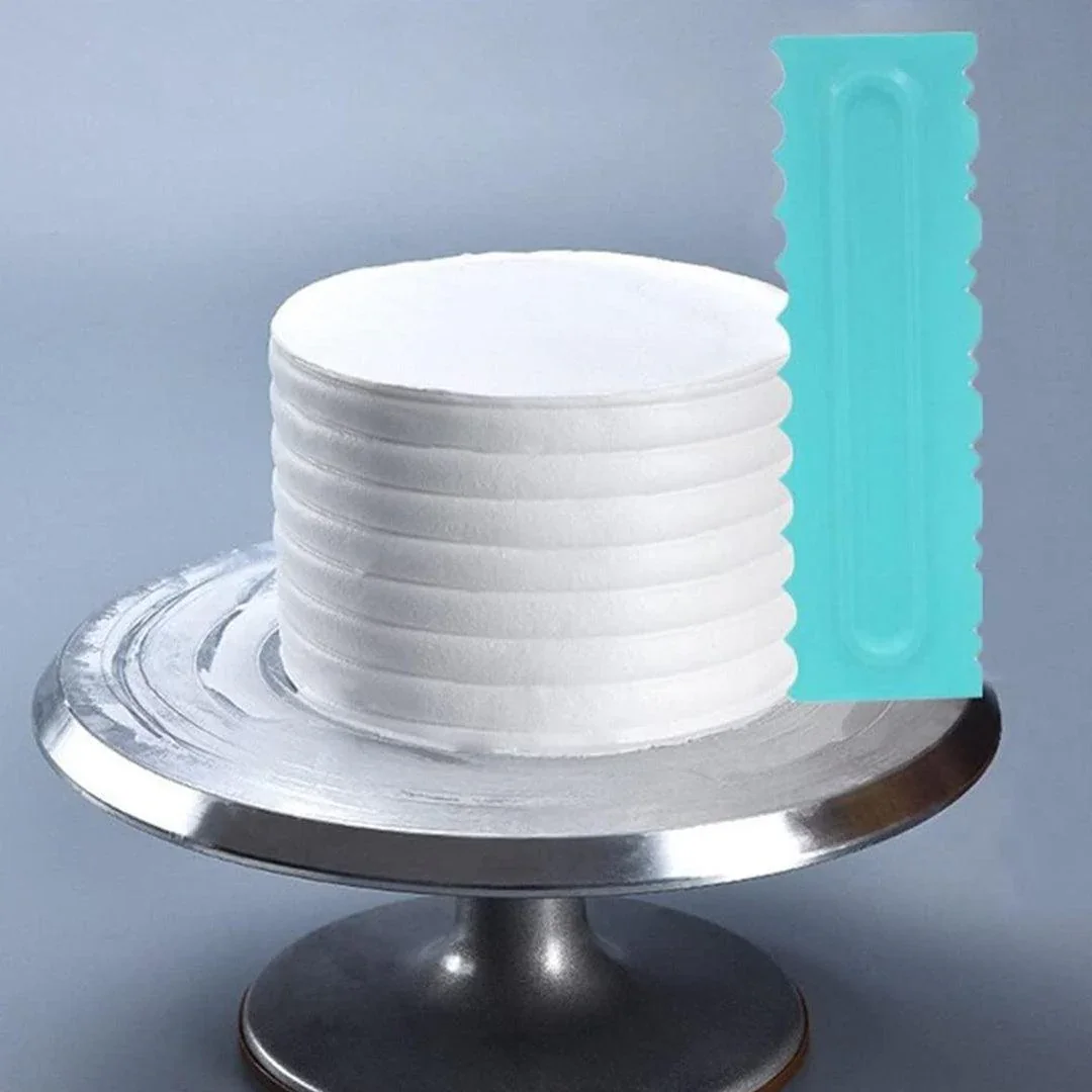 Sharp Triangle Edge Cake Scraper – Sharp, pointed ridges for a striking texture| 1 Piece - Image 4