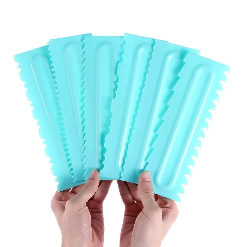 Sharp Triangle Edge Cake Scraper – Sharp, pointed ridges for a striking texture| 1 Piece - Image 6