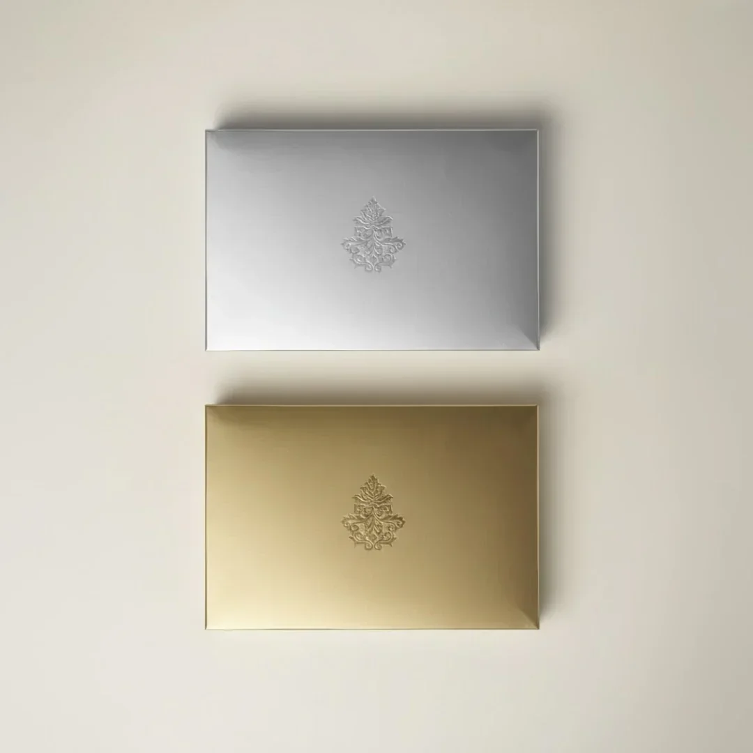 Luxury Flexible Chocolate Gift Box with Gold Tray | 24 Cavity | Festive & Wedding Packaging | Pack of 10 - Image 4